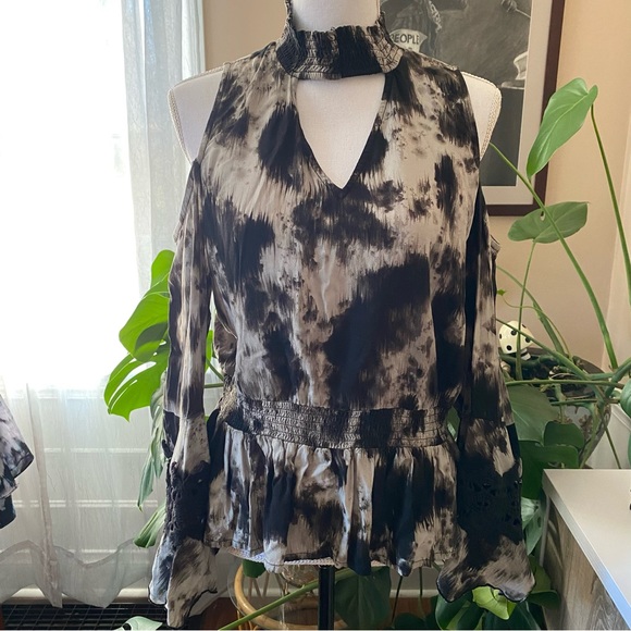 Venus Boho Tie Dye Lace Top - Picture 2 of 6